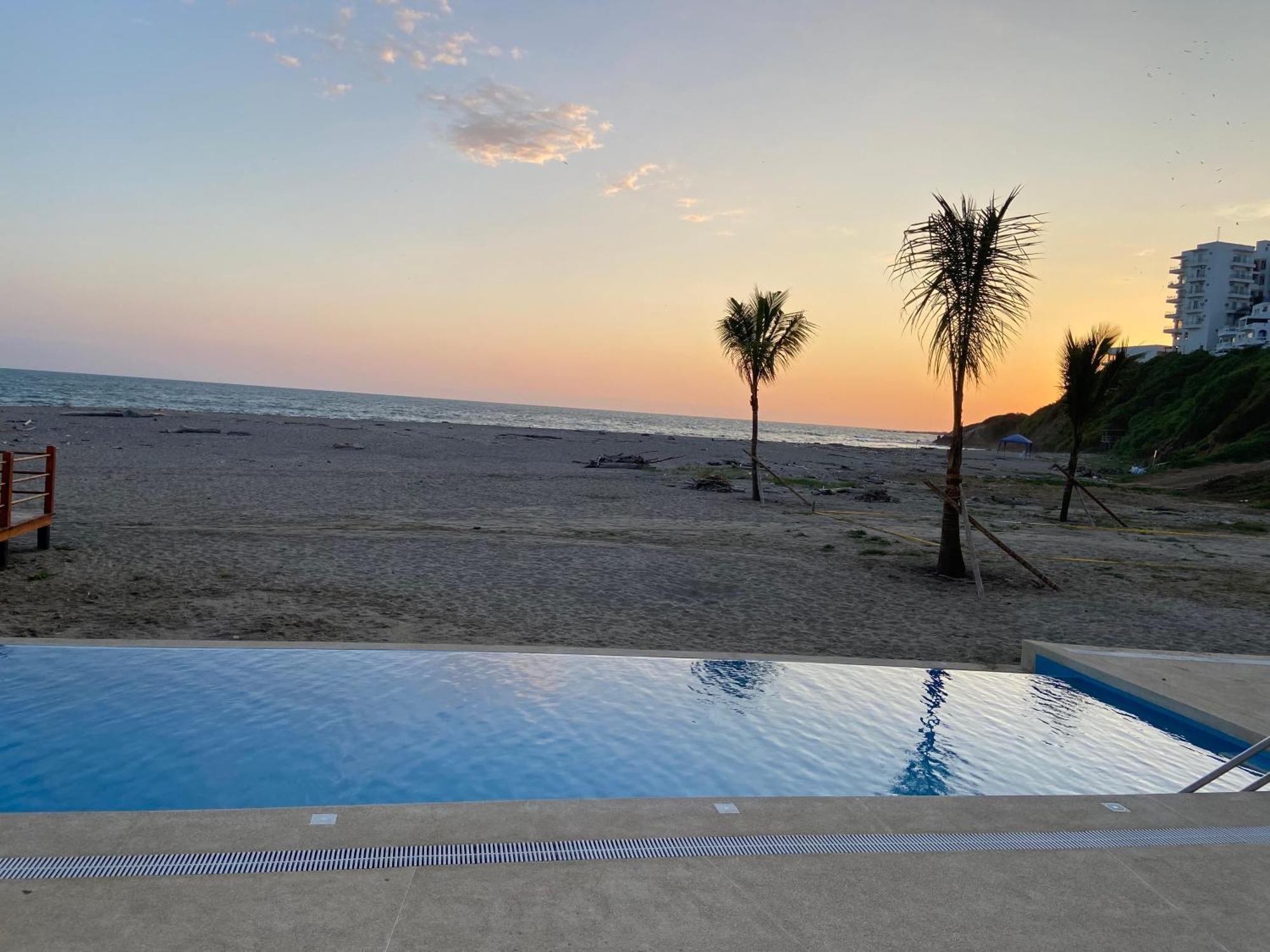 Ocean Club - Ocean Suites II Playas Eksteriør billede